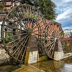 3 Days Lijiang Local Tour: Jade Dragon Snow Mountain, Baisha Village
