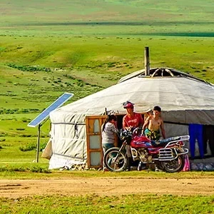 4 Days Hohhot Tour: Gegentala Grassland, Tomb of Zhaojun
