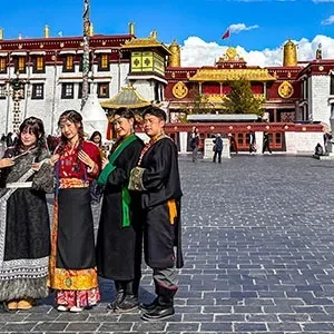 4 Days Private & Group Lhasa Tour: Potala Palace, Monasteries