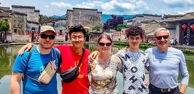 5 Days Hangzhou & Huangshan Tour by High-speed Train