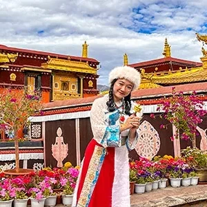 8 Days Private & Group Tibet Adventure to Mt Everest