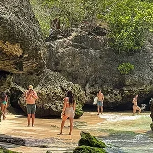 9 Days Bali Tours: Nusa Dua, Uluwatu, Tegalalang, Ubud, Seminyak