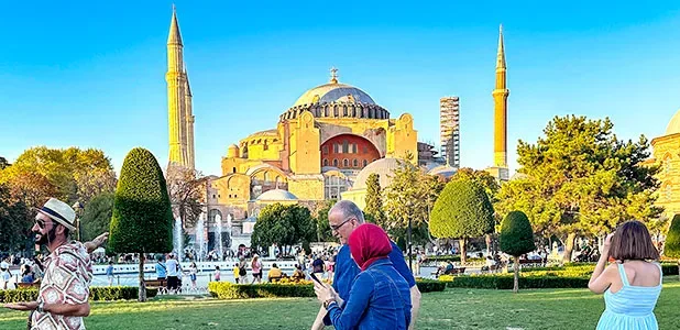 9 Days Best Turkey Tours: Istanbul, Cappadocia, Ephesus, Pamukkale