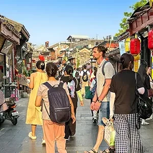 Beijing Breakfast Tour: Morning Bites, Hutong Sights
