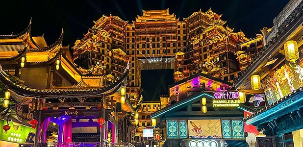 Private Zhangjiajie Night Food Tour to 72 Wonder Tower
