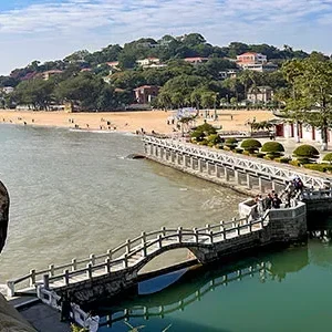 Xiamen Day Tour to Gulangyu Island & South Putuo Temple