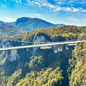 Zhangjiajie Day Tour to Glass Bridge & Tianmen Mountain